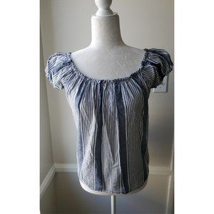 Blue Zenobia top. Short sleeve